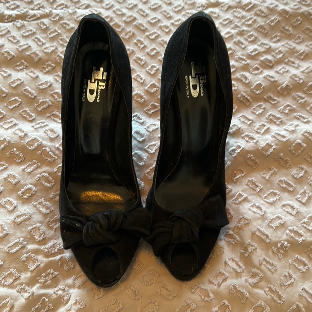Browns heels
